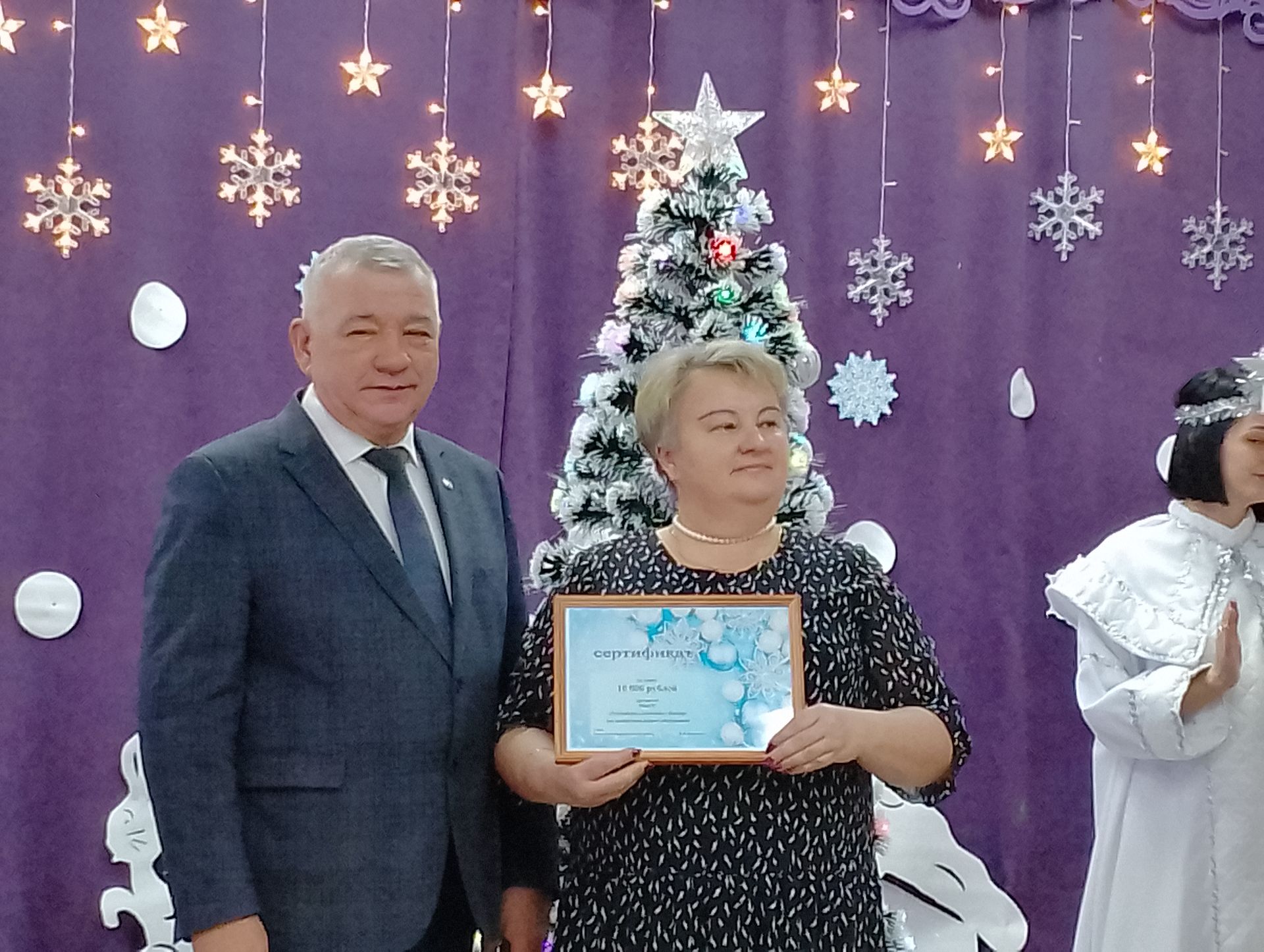 В детском саду «Антошка» прошёл новогодний праздник