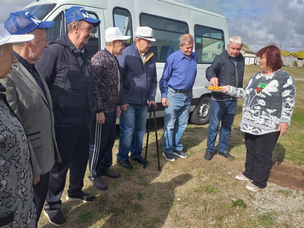 Подопечные Спасского дома-интерната почтили память лётчиков, погибших в годы Великой Отечественной войны