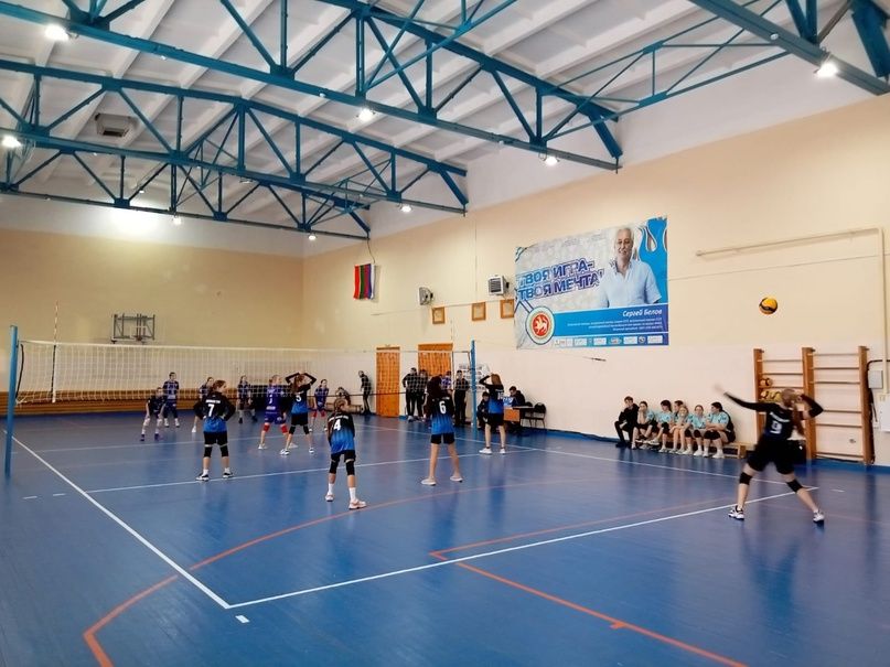 В Болгаре состоялись районные соревнования по волейболу среди девушек