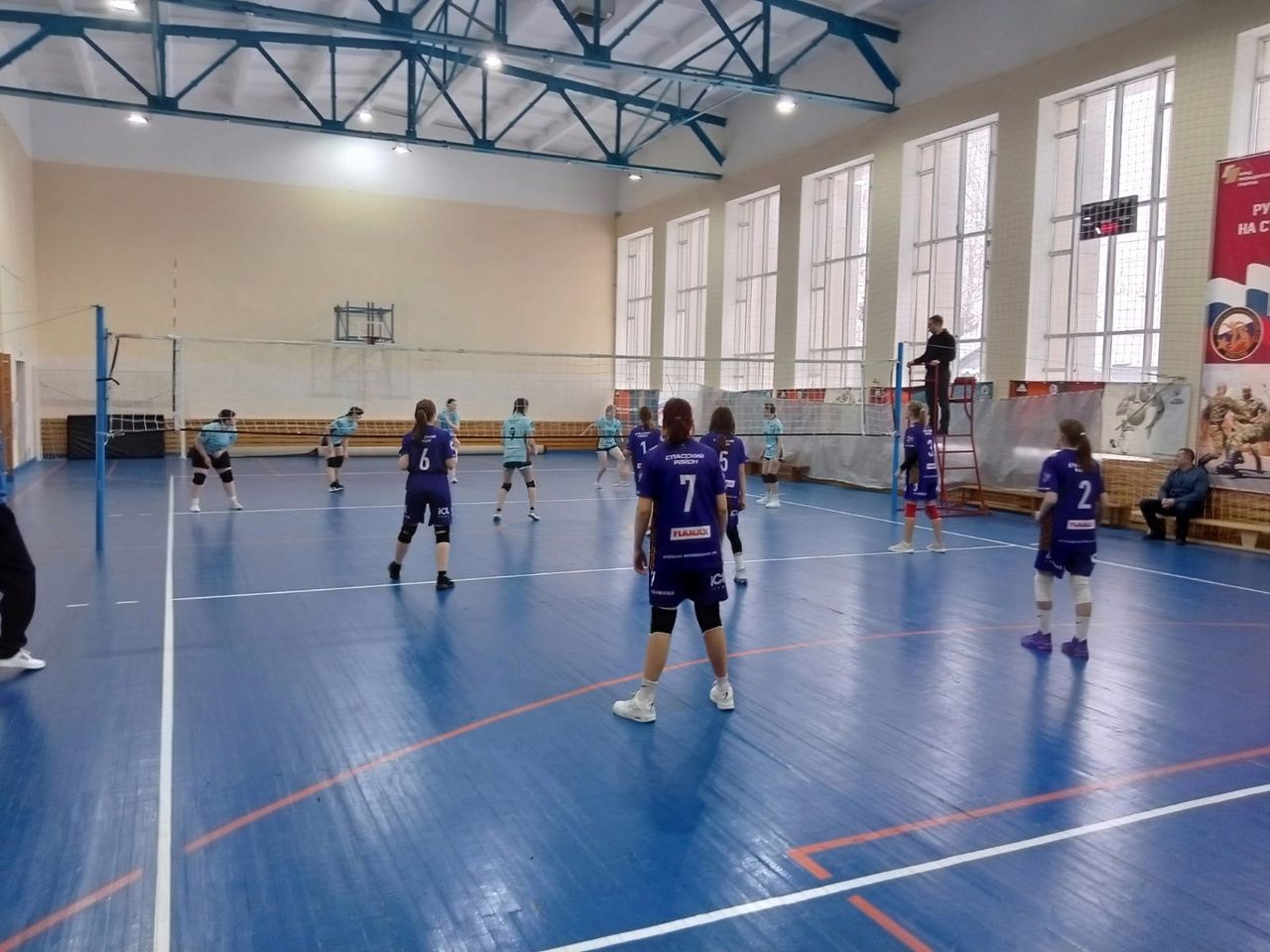 В Болгаре состоялись районные соревнования по волейболу среди девушек