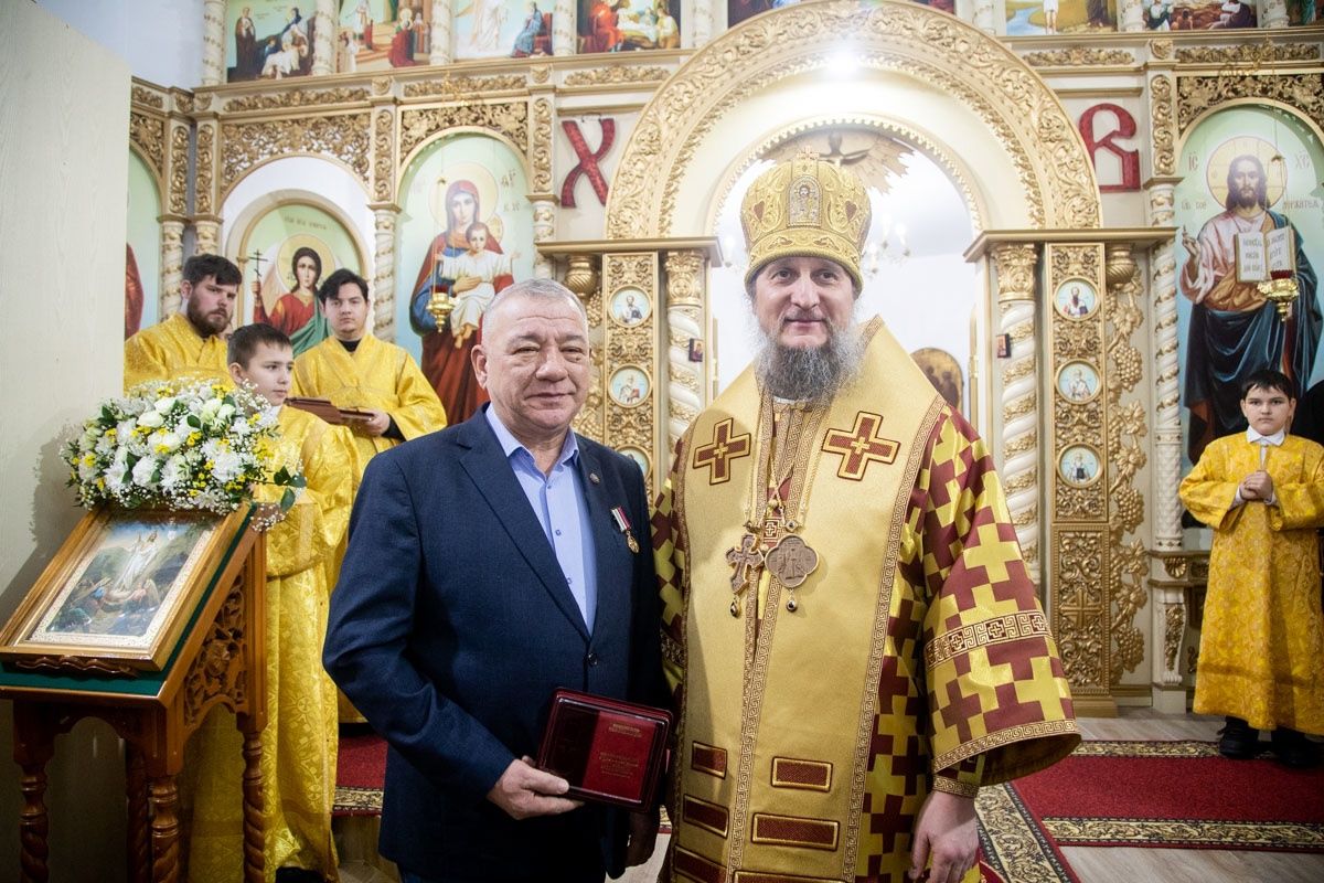 Епископ Пахомий освятил храм в Болгаре