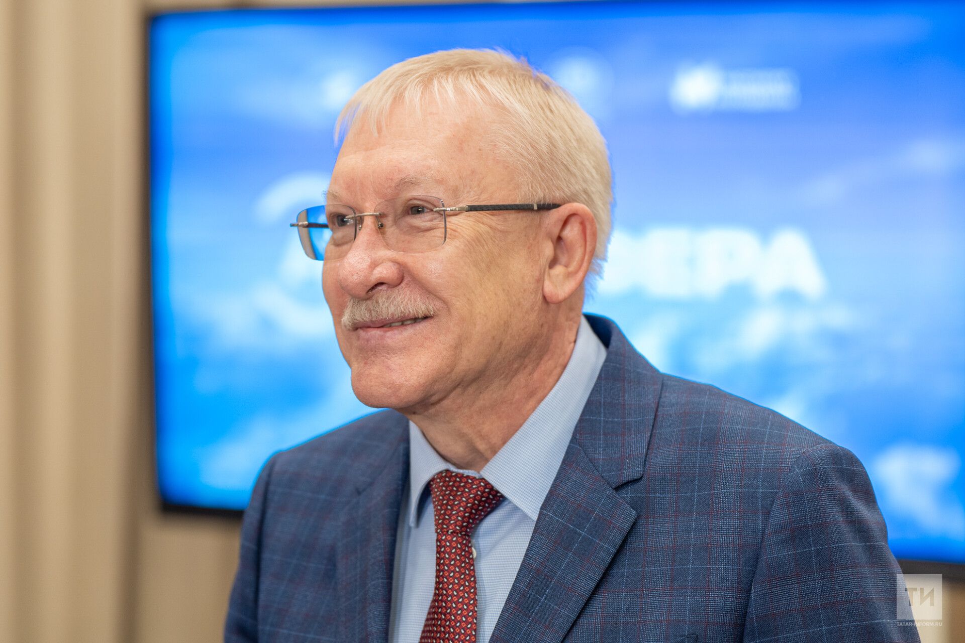 Олег Морозов: «Вы умеете отдавать этому миру то, что у вас есть»
