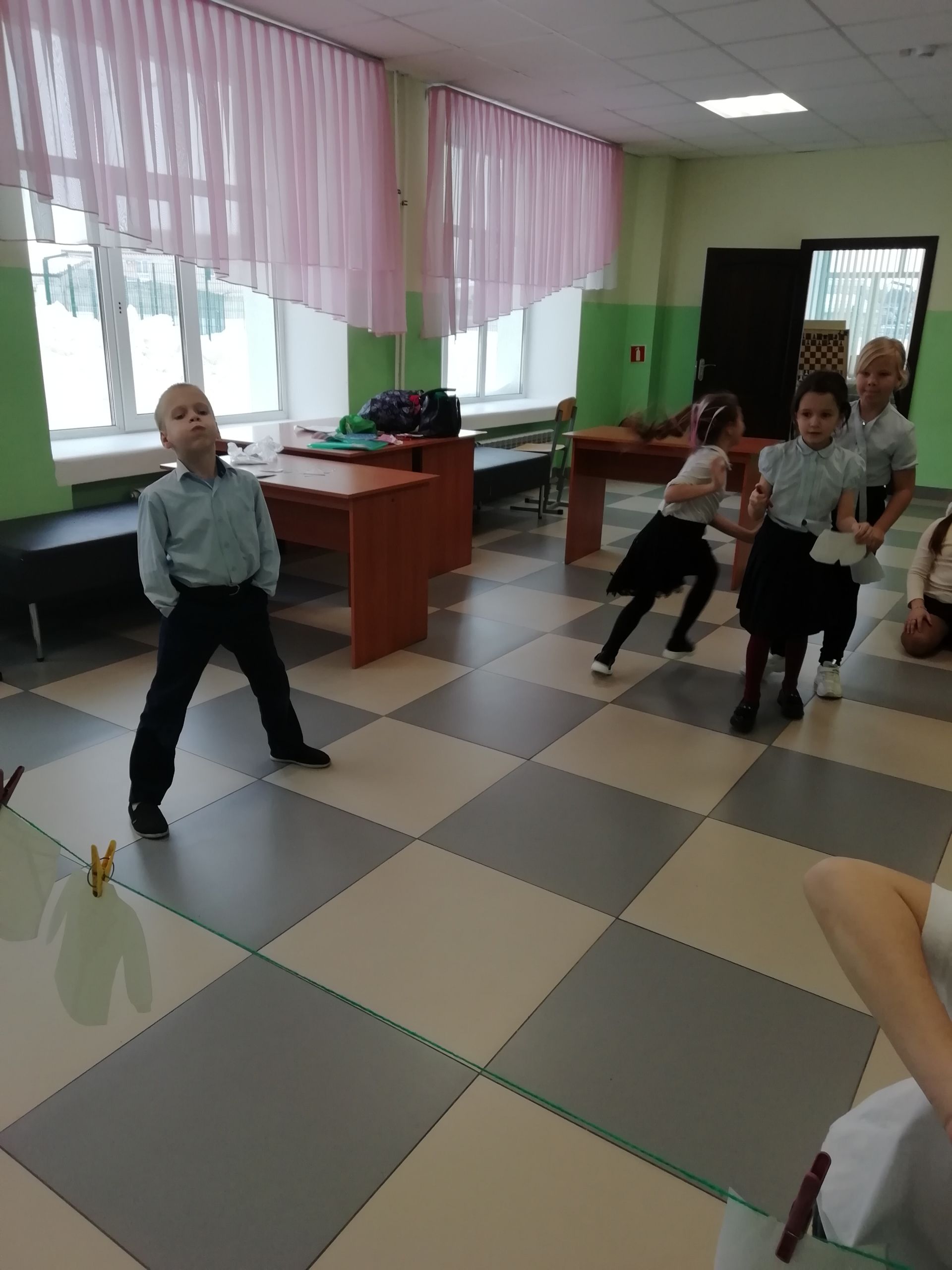 В Доме детского творчества прошло внеурочное мероприятие «Классные девочки»
