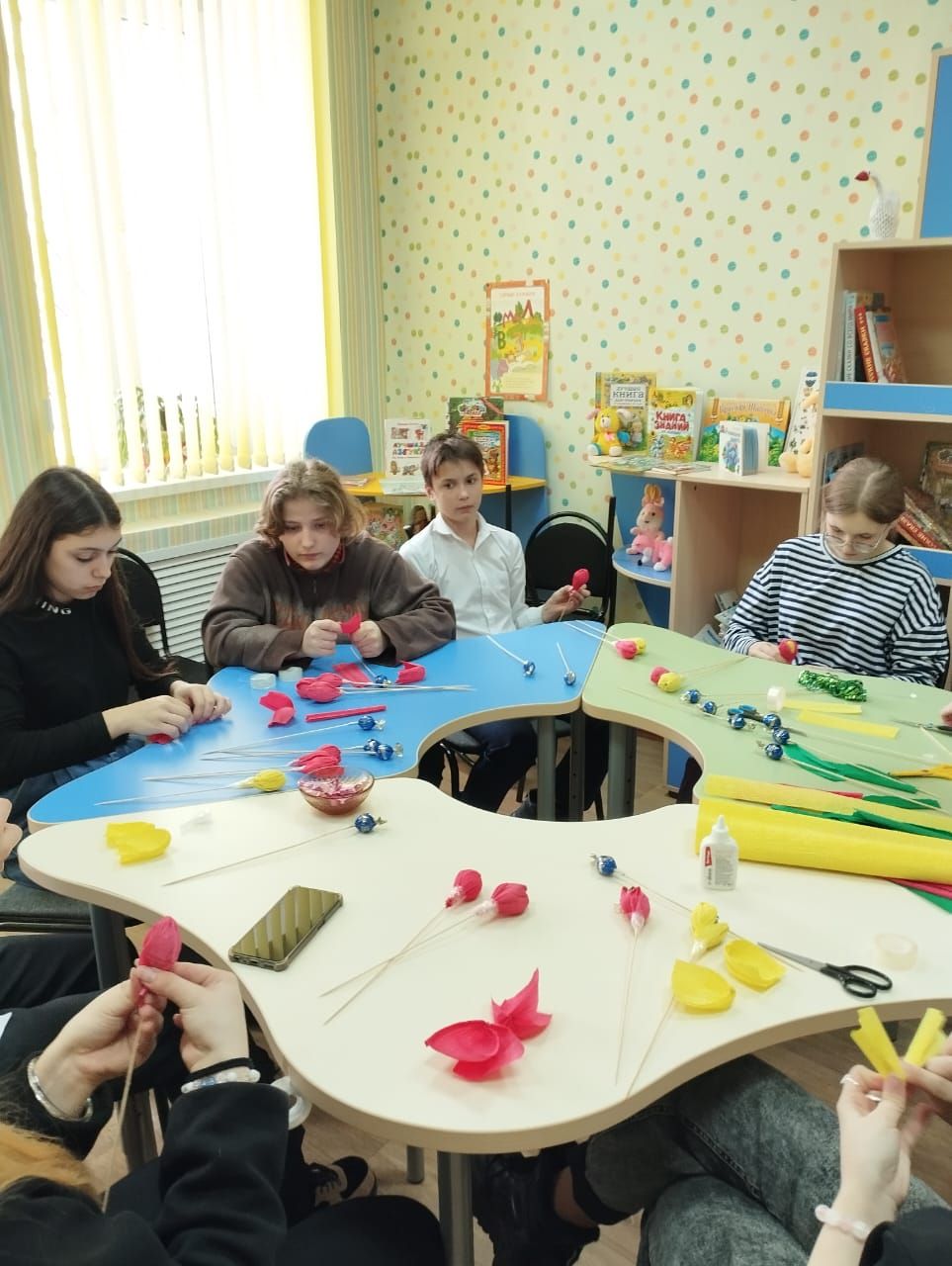 В детской библиотеке состоялся мастер-класс по флористике