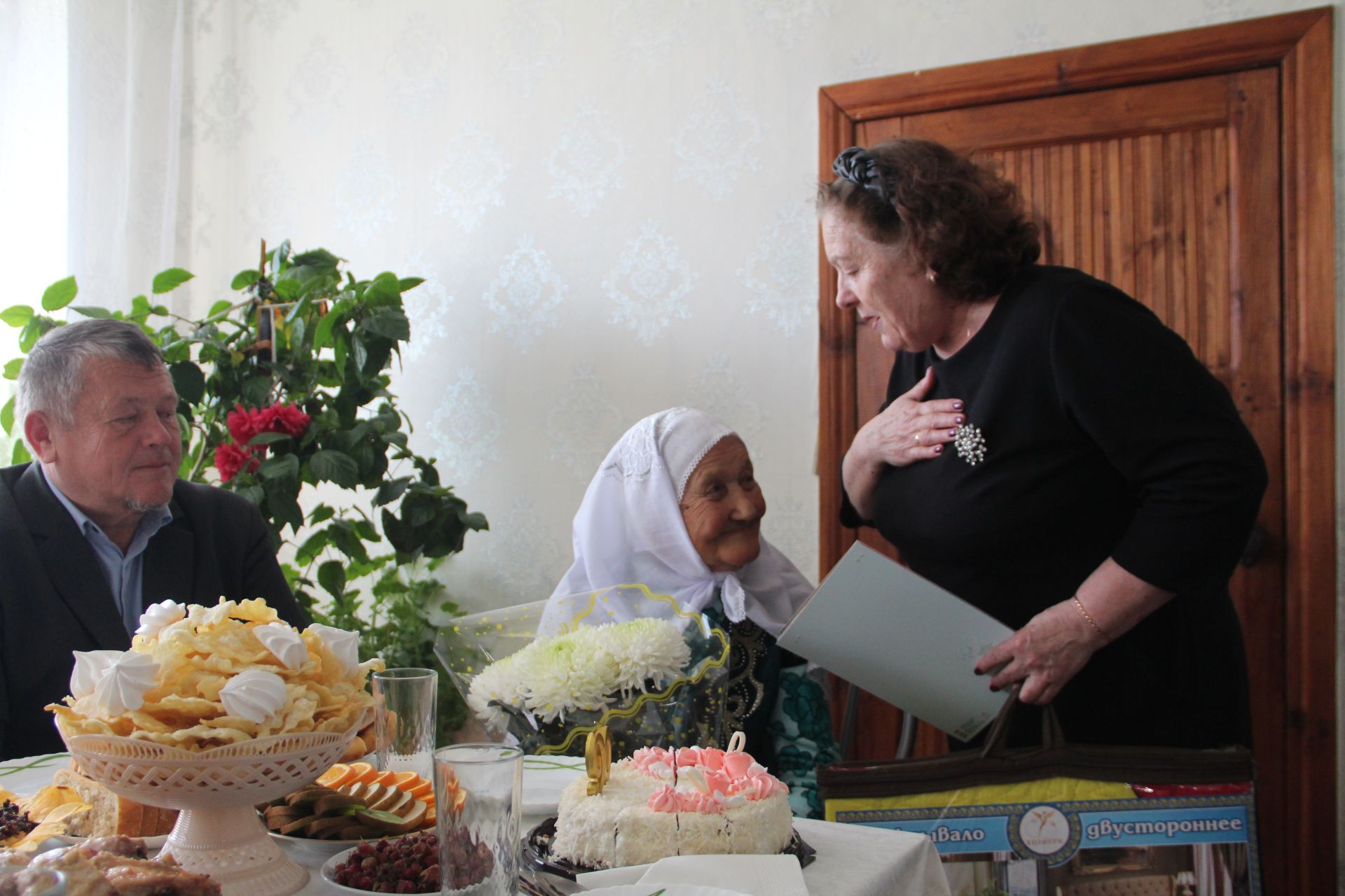 Жительница села Ямбухтино отметила 90-летний юбилей