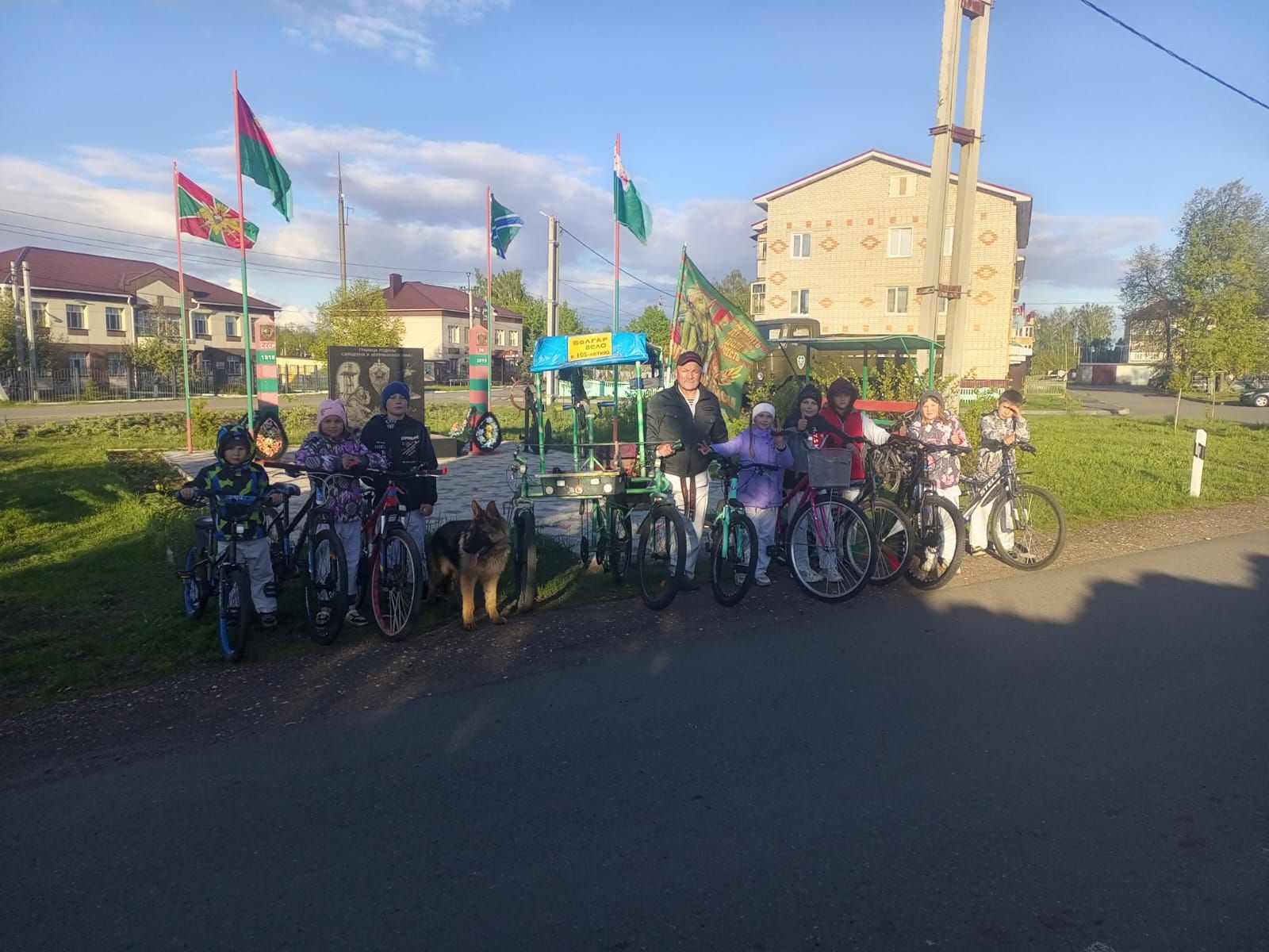 В Болгаре прошёл велопробег в честь Дня Победы