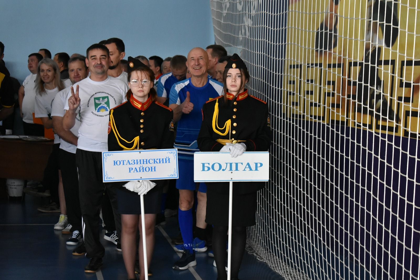В Болгаре состоялось открытие соревнований по мини-футболу
