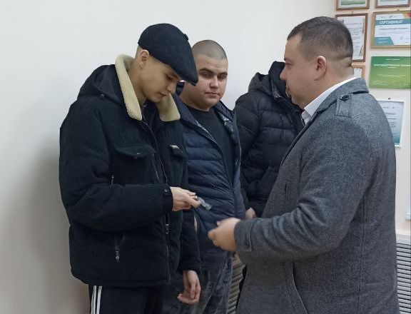 В Спасском районе проводили очередную партию новобранцев