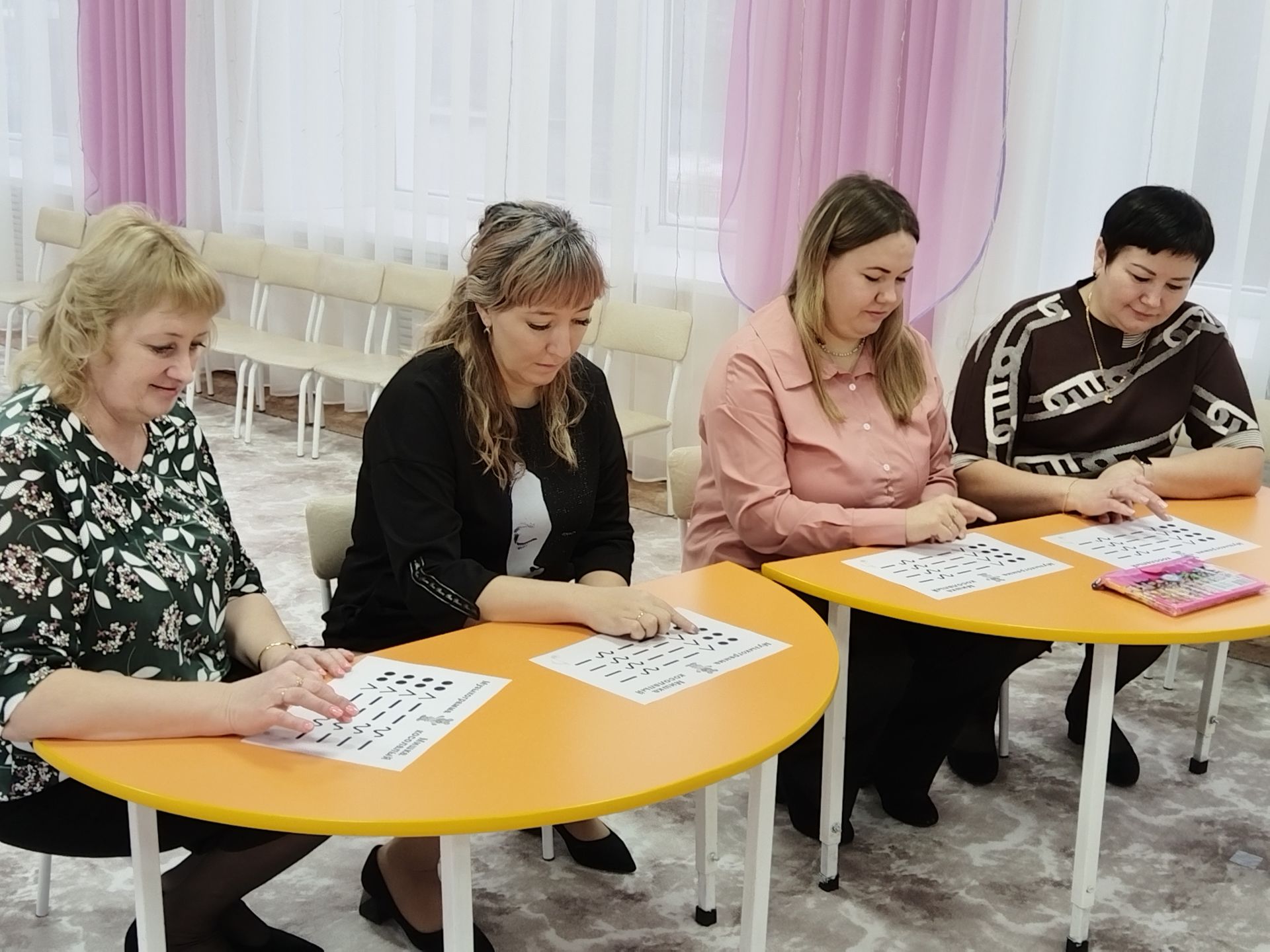 В Болгаре проходит муниципальный этап конкурса «Воспитатель года — 2026»