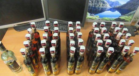 В аэропорту Казани задержан гражданин Туркмении с крупной партией алкоголя