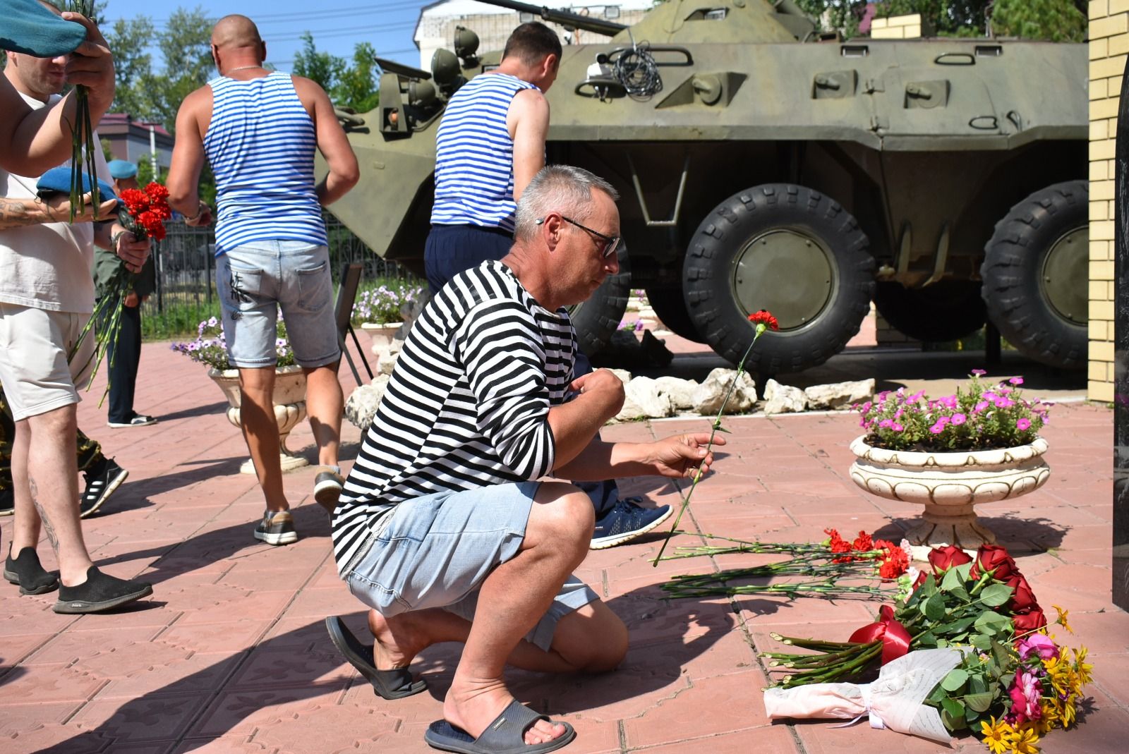95-летие «крылатой пехоты» отметили в Болгаре