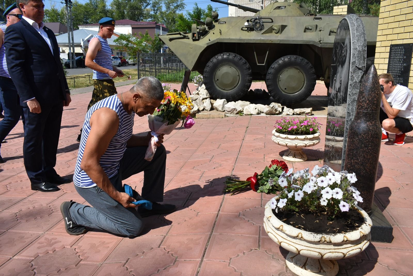 95-летие «крылатой пехоты» отметили в Болгаре