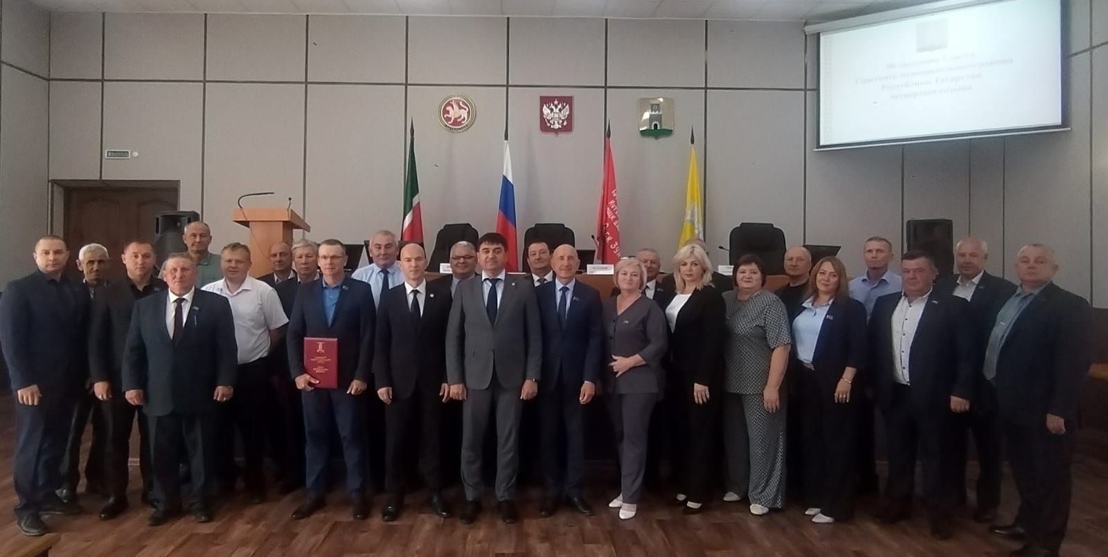 В Спасском районе состоялось заседание Совета с вручением наград