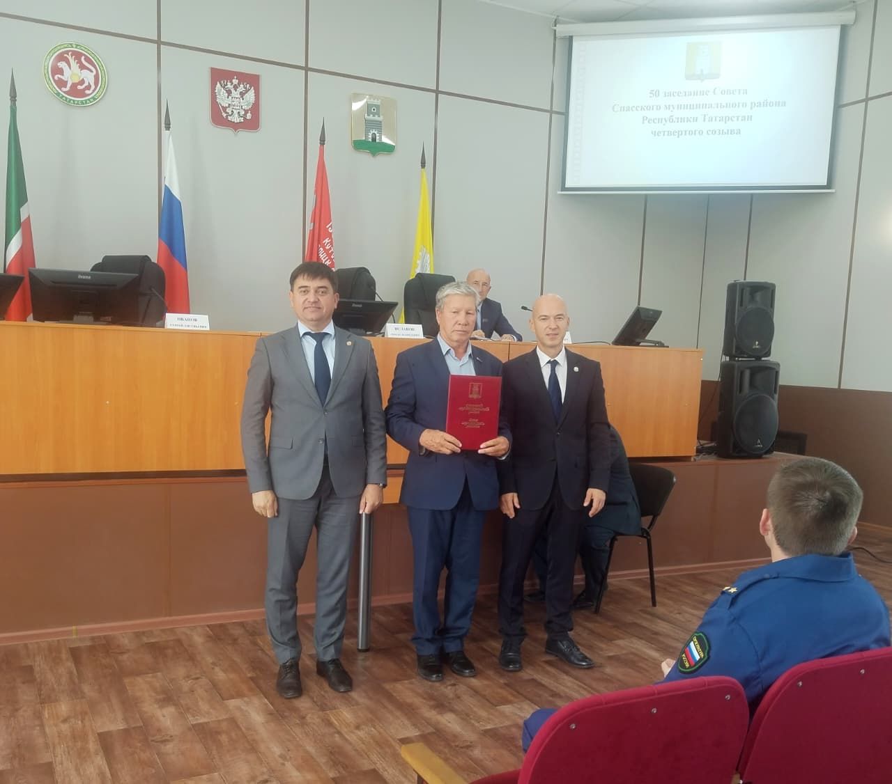 В Спасском районе состоялось заседание Совета с вручением наград