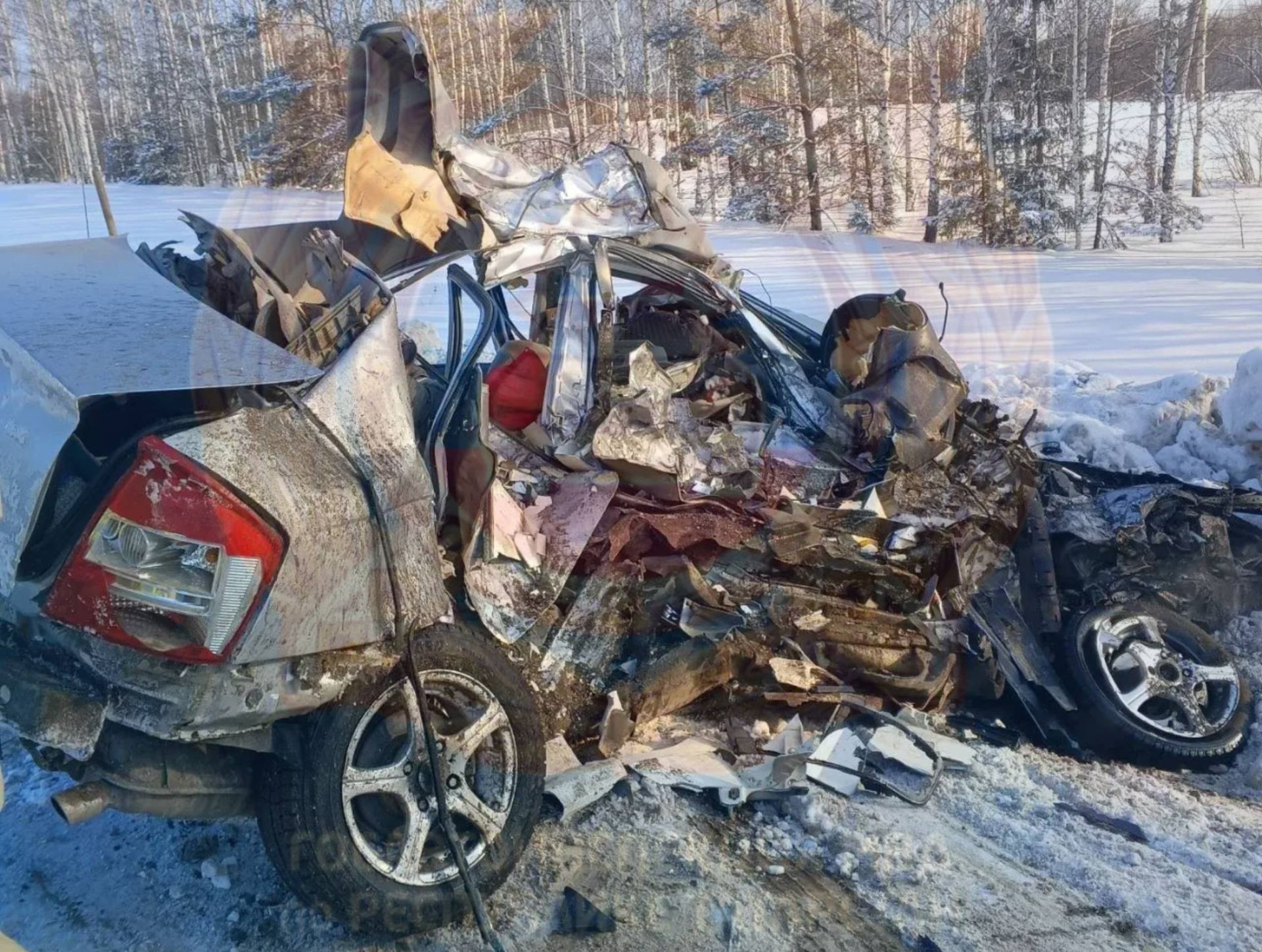 В Агрызском районе РТ три человека погибли в лобовом столкновении