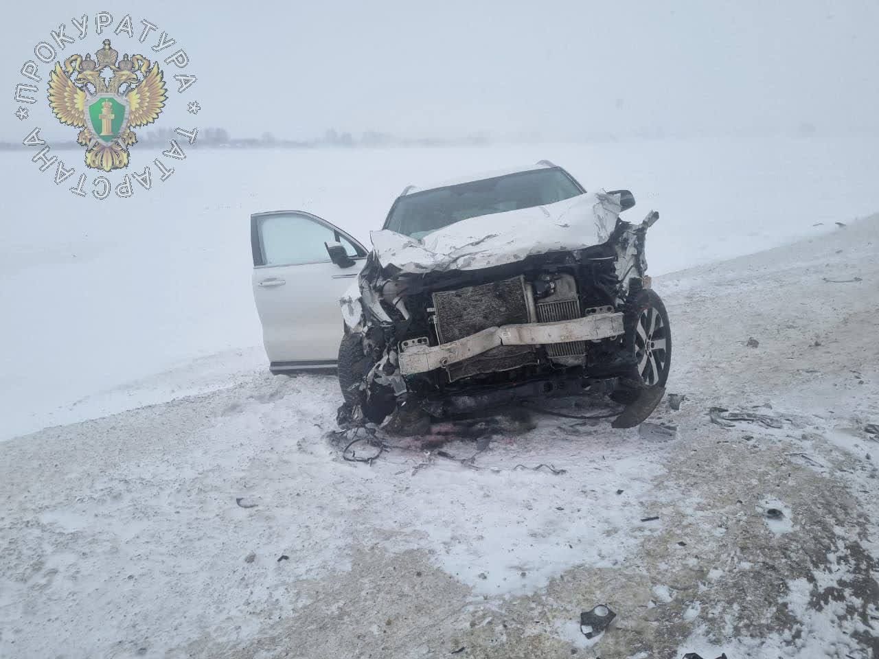Водитель и пассажир Лады погибли на трассе Чистополь-Нижнекамск