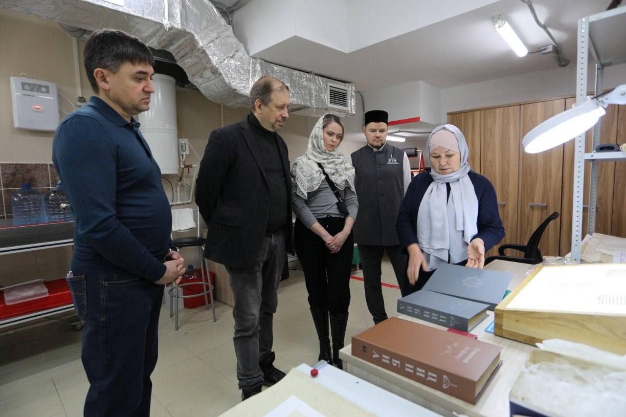 Болгарскую исламскую академию с рабочим визитом посетил дипломат Константин Волков