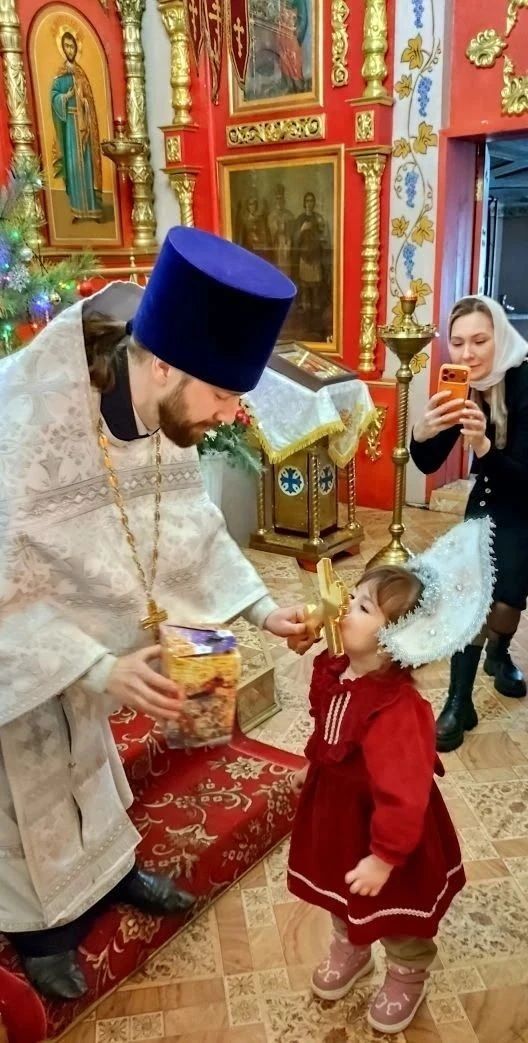 В храмах Болгара прошли детские рождественские богослужения