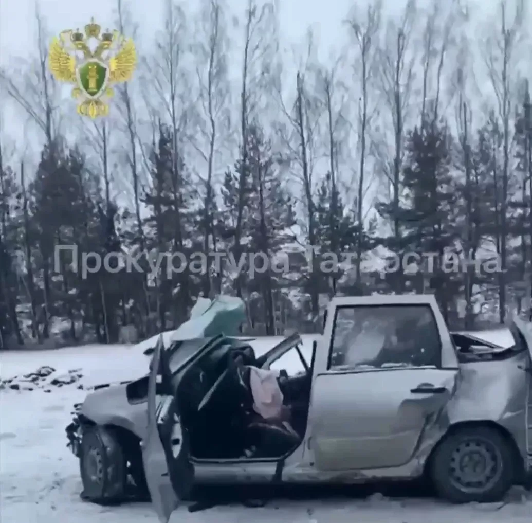 На трассе «Цивильск — Ульяновск» в Татарстане в ДТП с тремя машинами погибли два человека