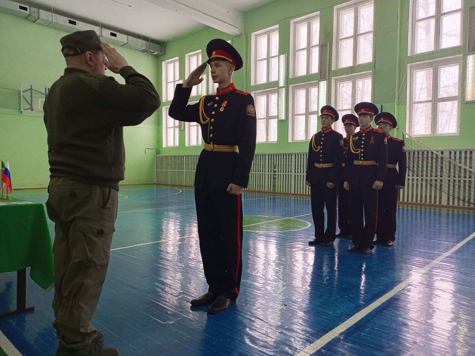 В Болгарской кадетской школе выбрали лучших в смотре строя и песни