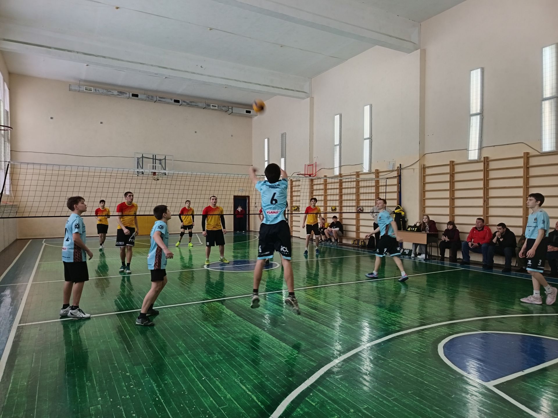 В Болгаре прошёл муниципальный этап юношеской волейбольной лиги