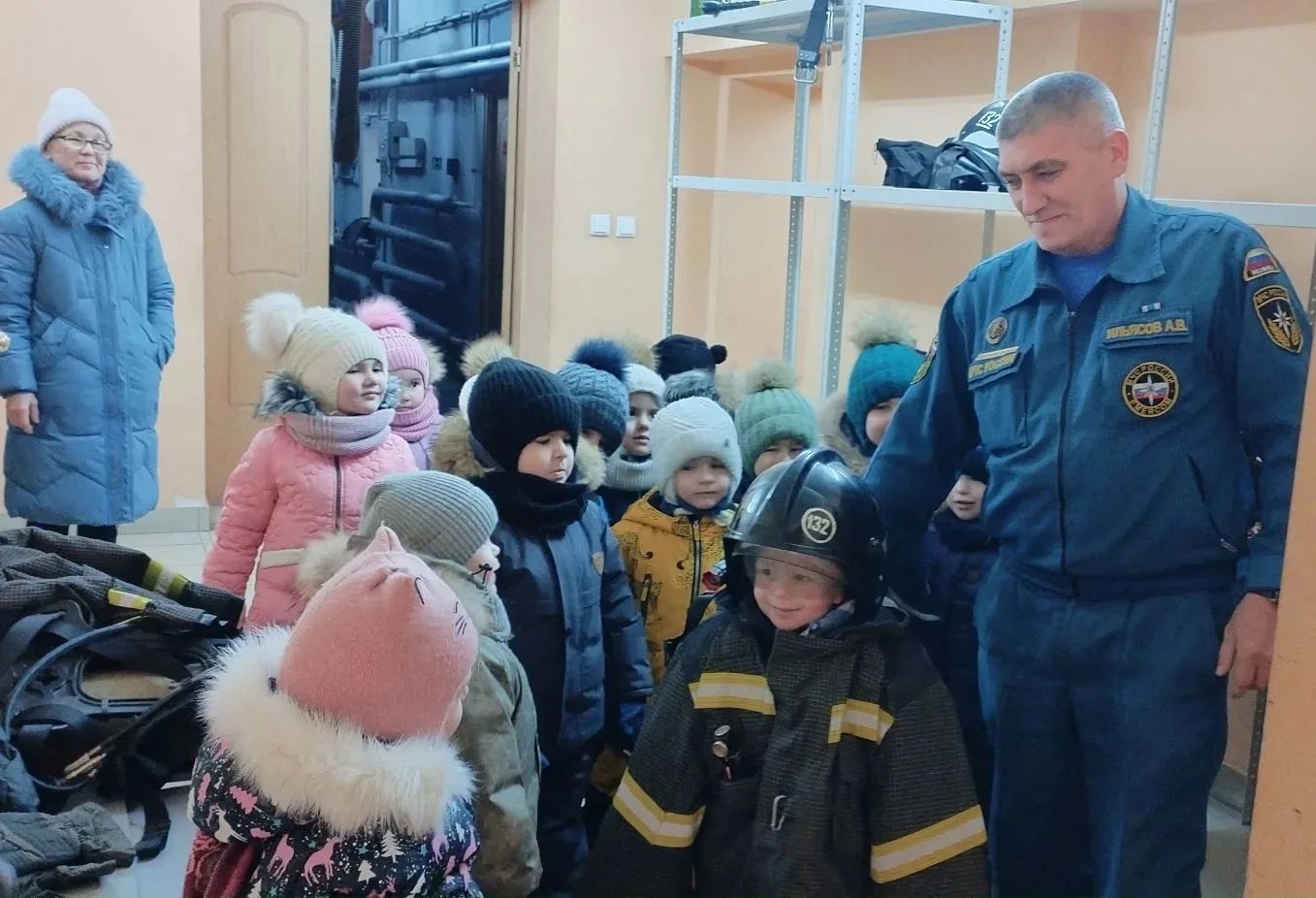 Дошколята из «Солнышка» города Болгар побывали в гостях у пожарных