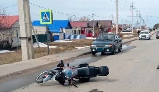 В Болгаре произошло ДТП с мопедом