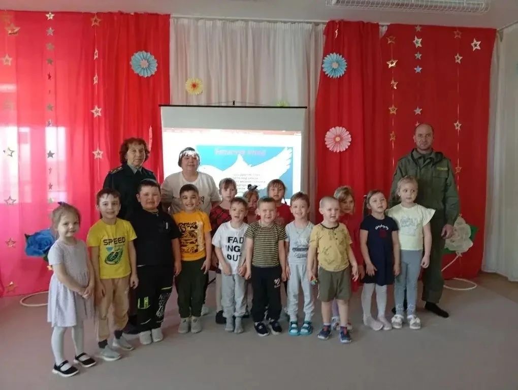 Специалисты заказника «Спасский» провели уроки ко Дню птиц в Нурлатском и Алексеевском районах