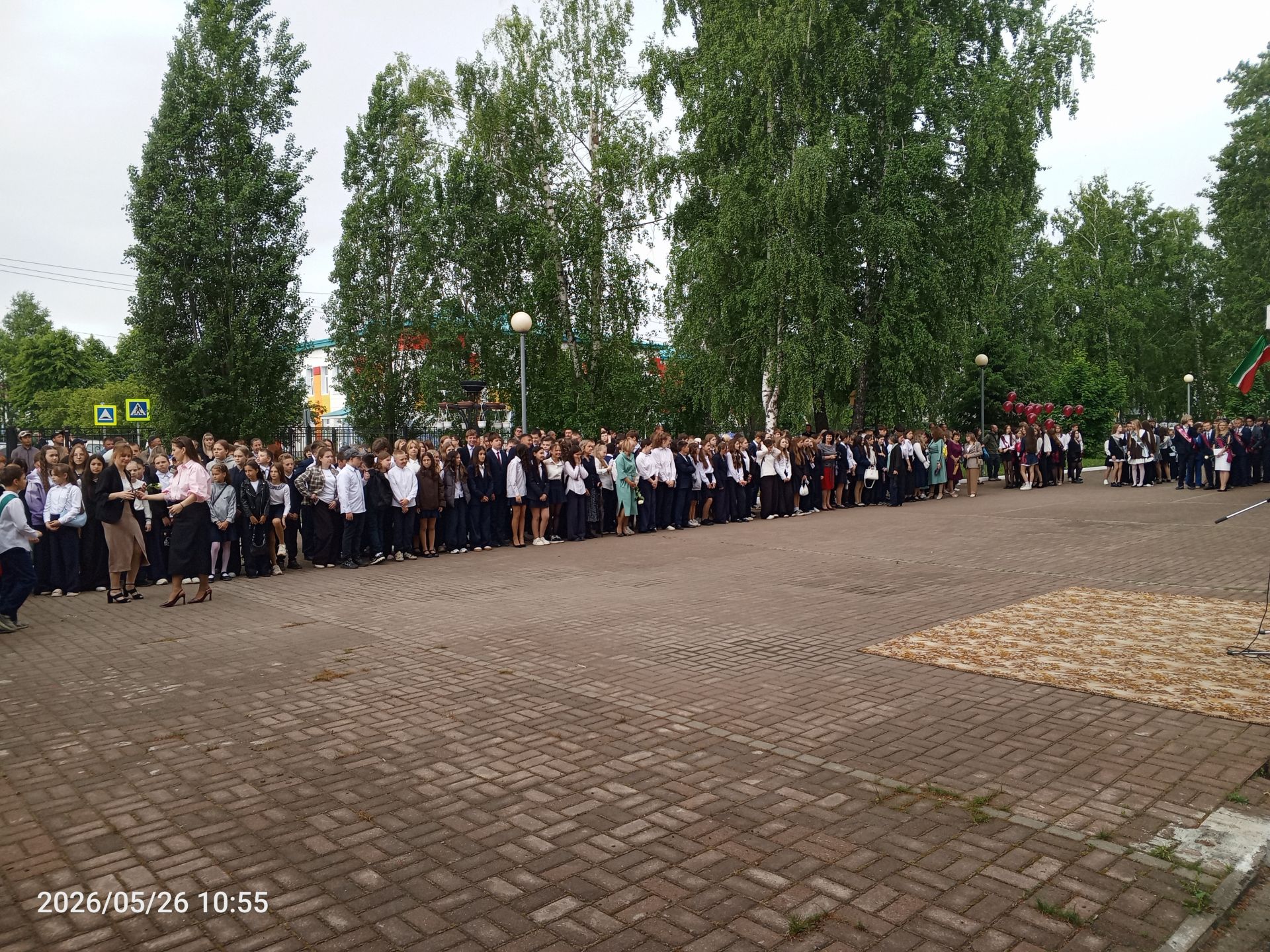Во второй школе Болгара прозвенел последний звонок