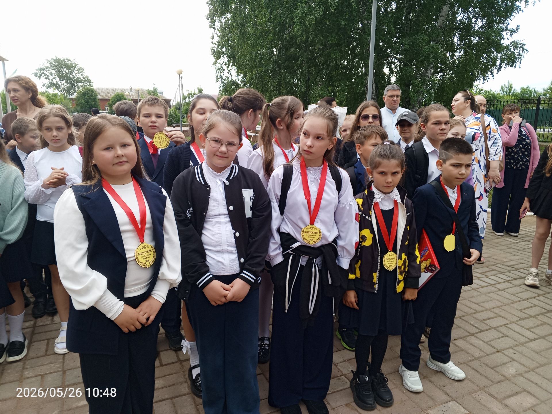 Во второй школе Болгара прозвенел последний звонок