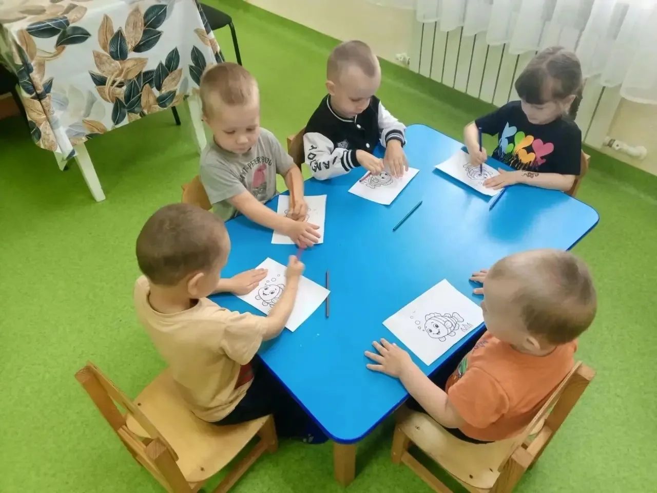 Сотрудники заказника «Спасский» провели для антоновских дошколят занятие о рыбах