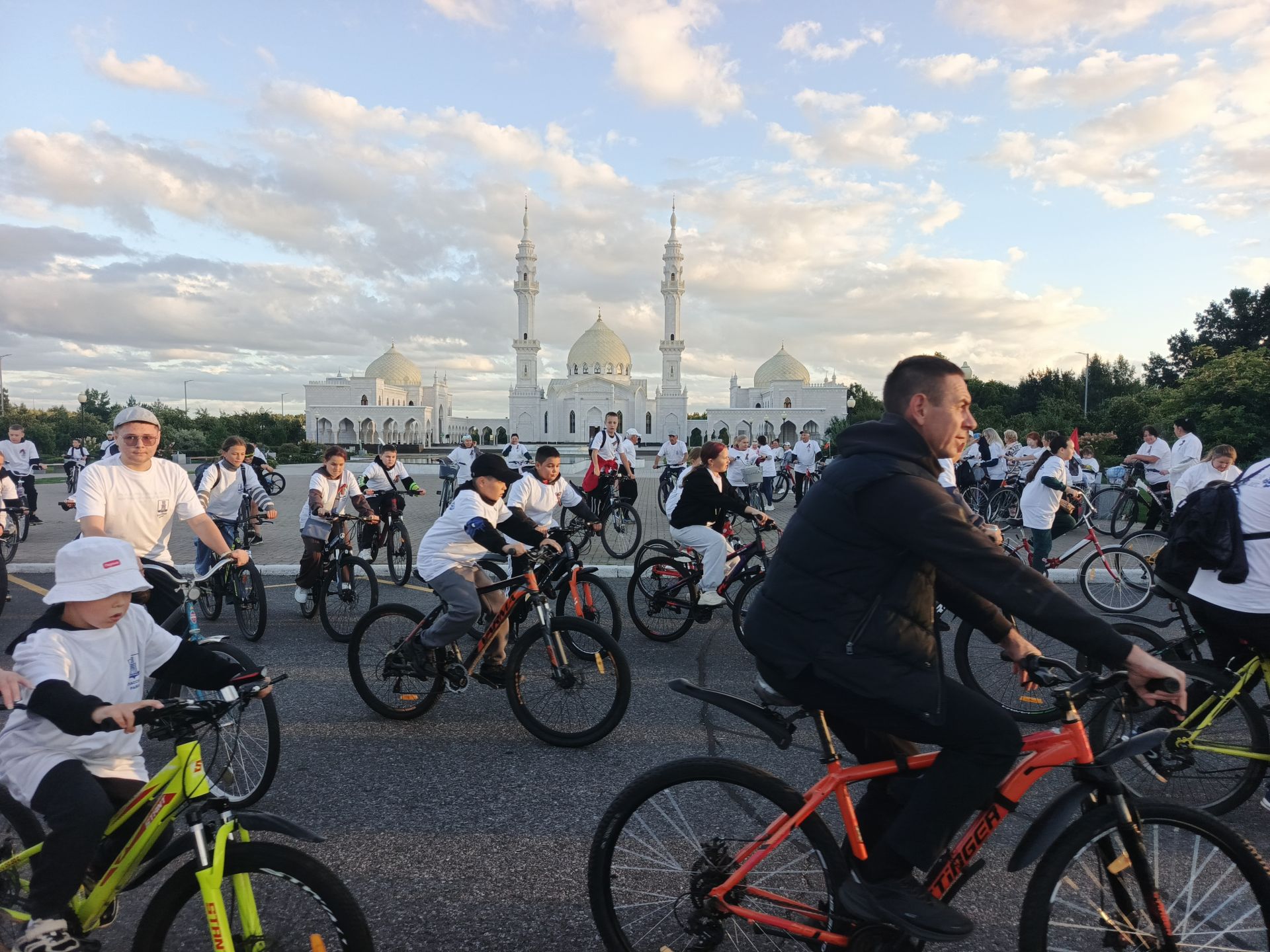В Болгаре состоялся велопробег, посвященный Дню города и Дню республики