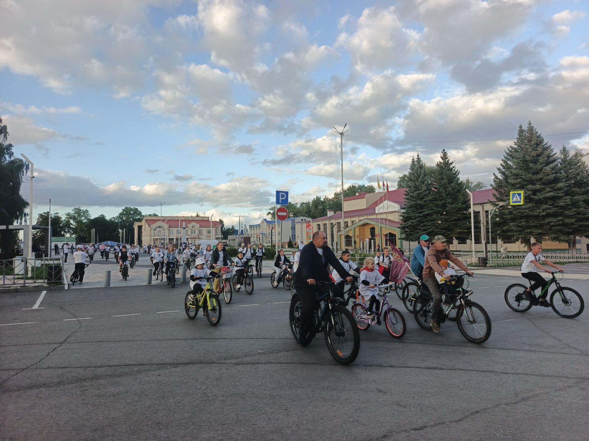 В Болгаре состоялся велопробег, посвященный Дню города и Дню республики