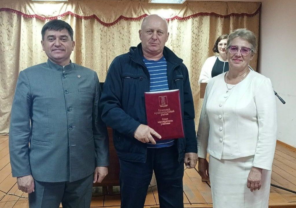 Глава района выслушал проблемы жителей Кузнечихинского поселения