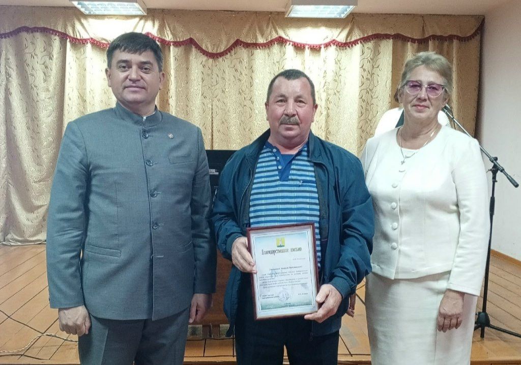 Глава района выслушал проблемы жителей Кузнечихинского поселения