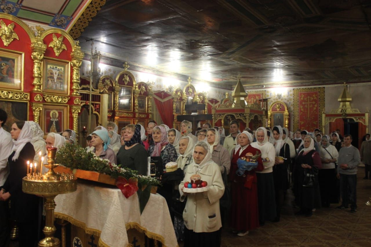 Православные Болгара встретили Пасху