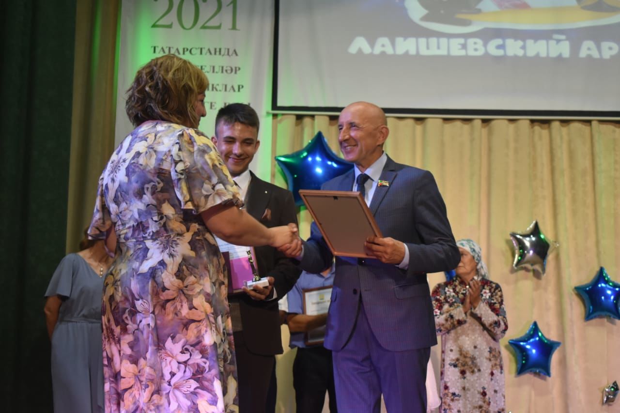 Выпускной бал в Болгаре 26.06.2021