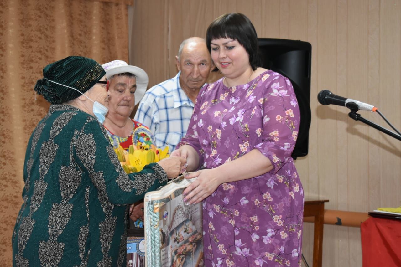 День села в Приволжском