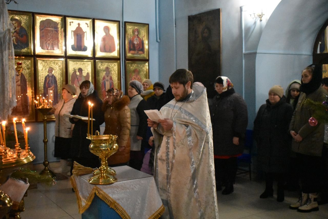 Православные спассцы отметили Крещение Господне