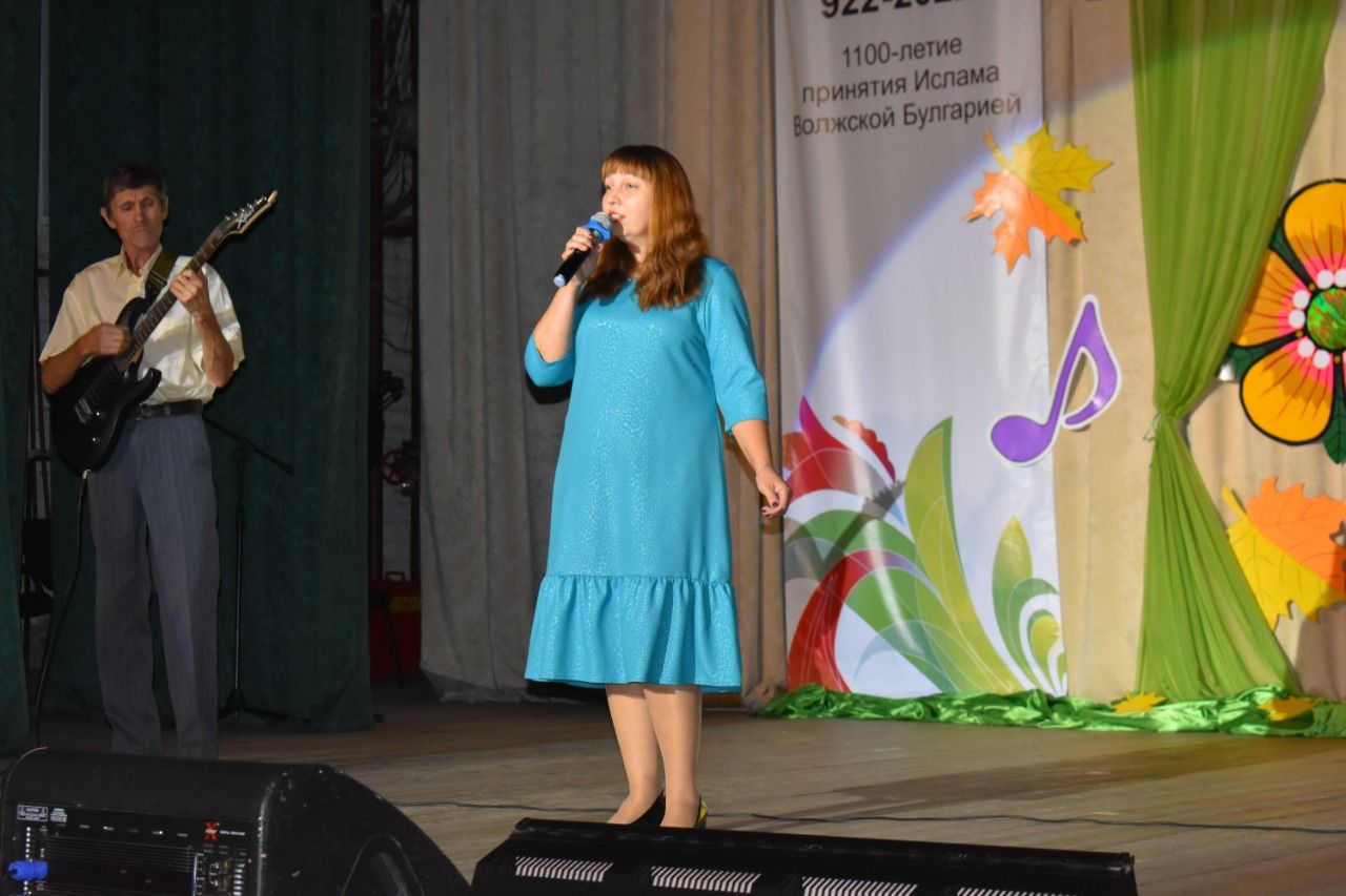 В районном Доме культуры прошёл праздничный концерт ко Дню пожилых людей