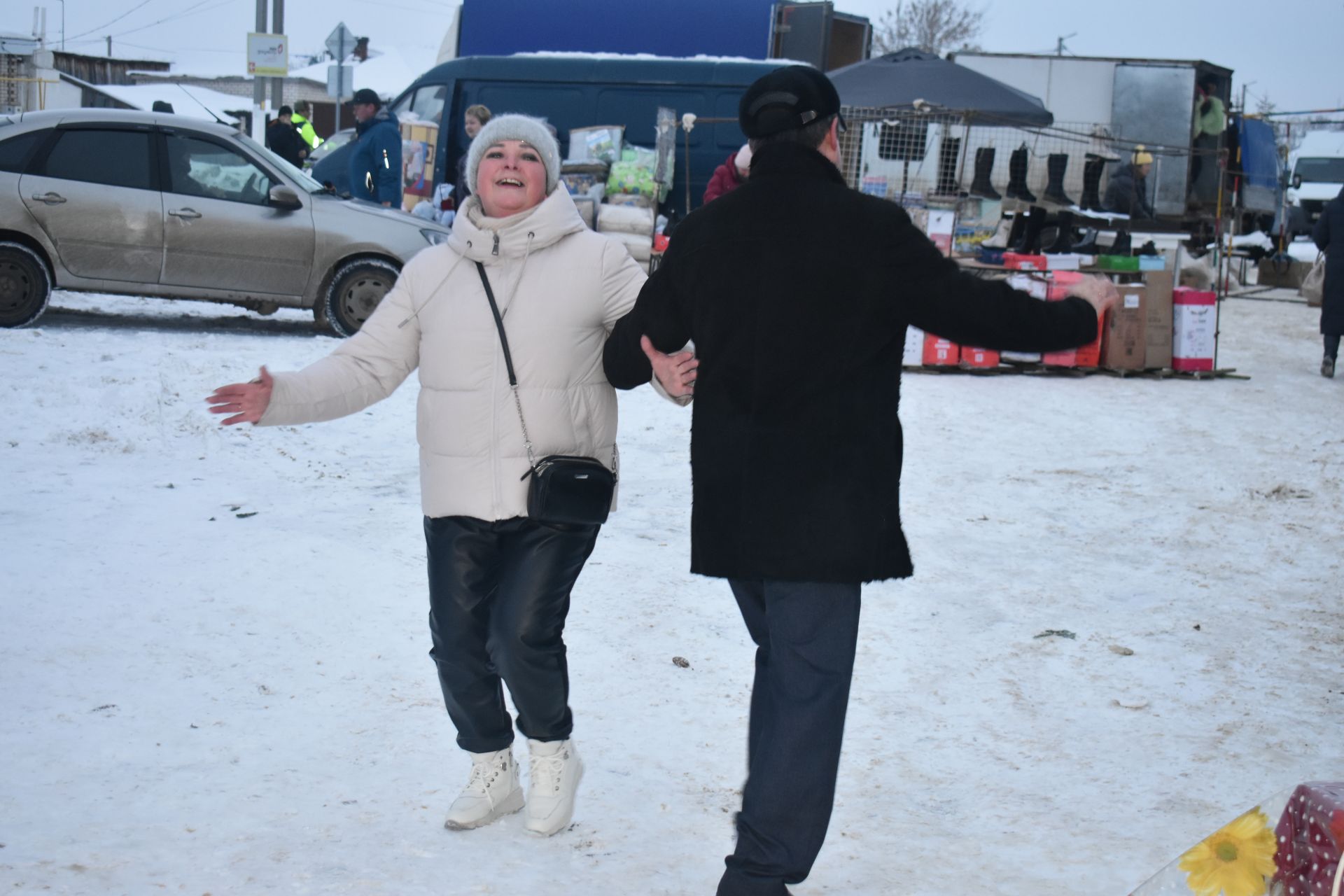 На базарной площади Болгара прошла предновогодняя сельскохозяйственная ярмарка