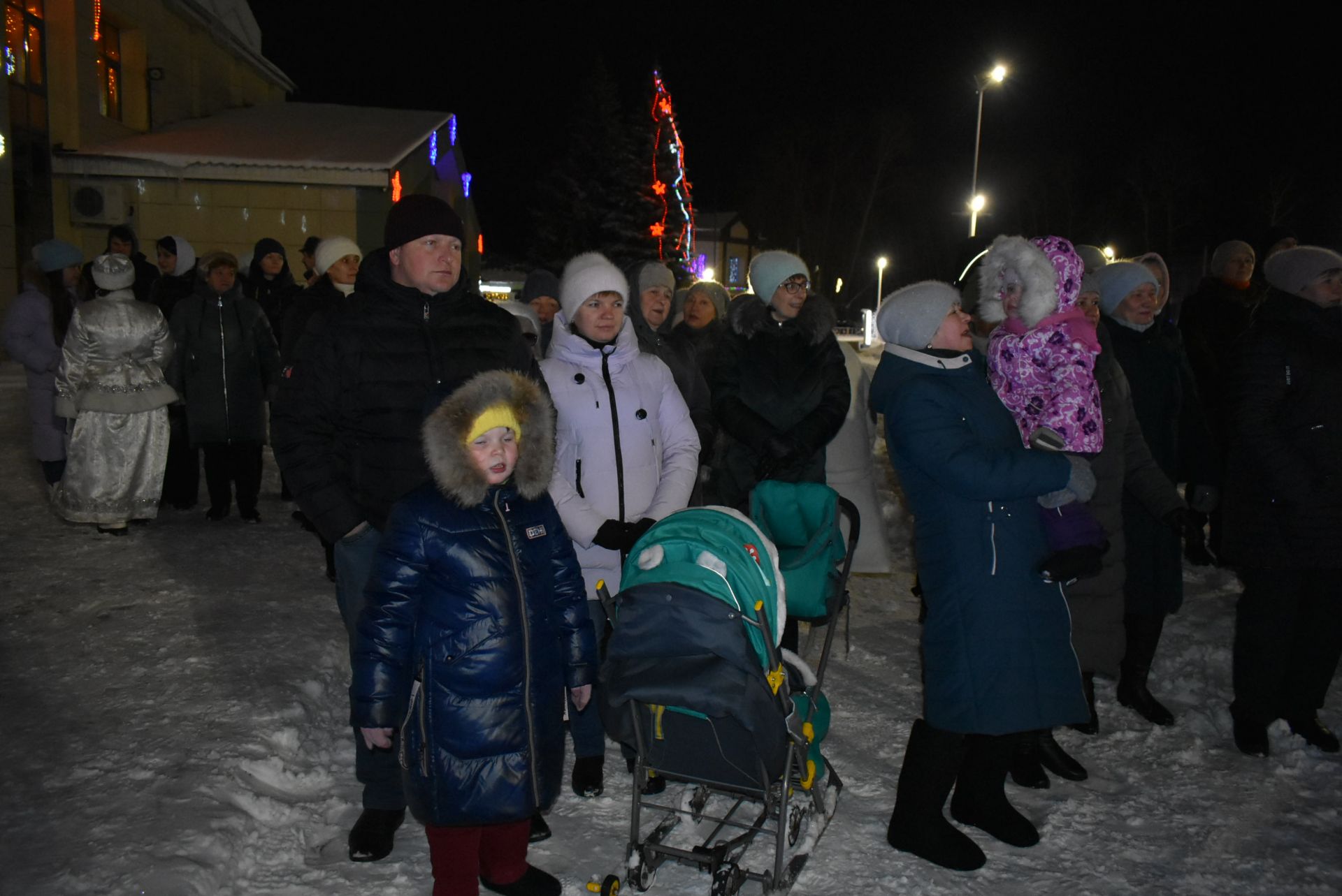 В центре Болгара встретили Новый год