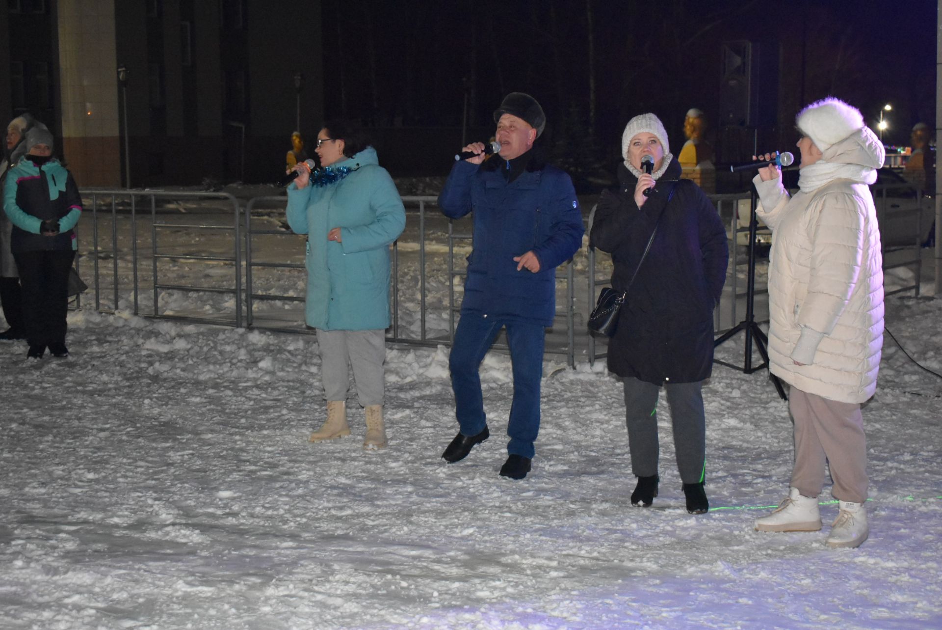 В центре Болгара встретили Новый год