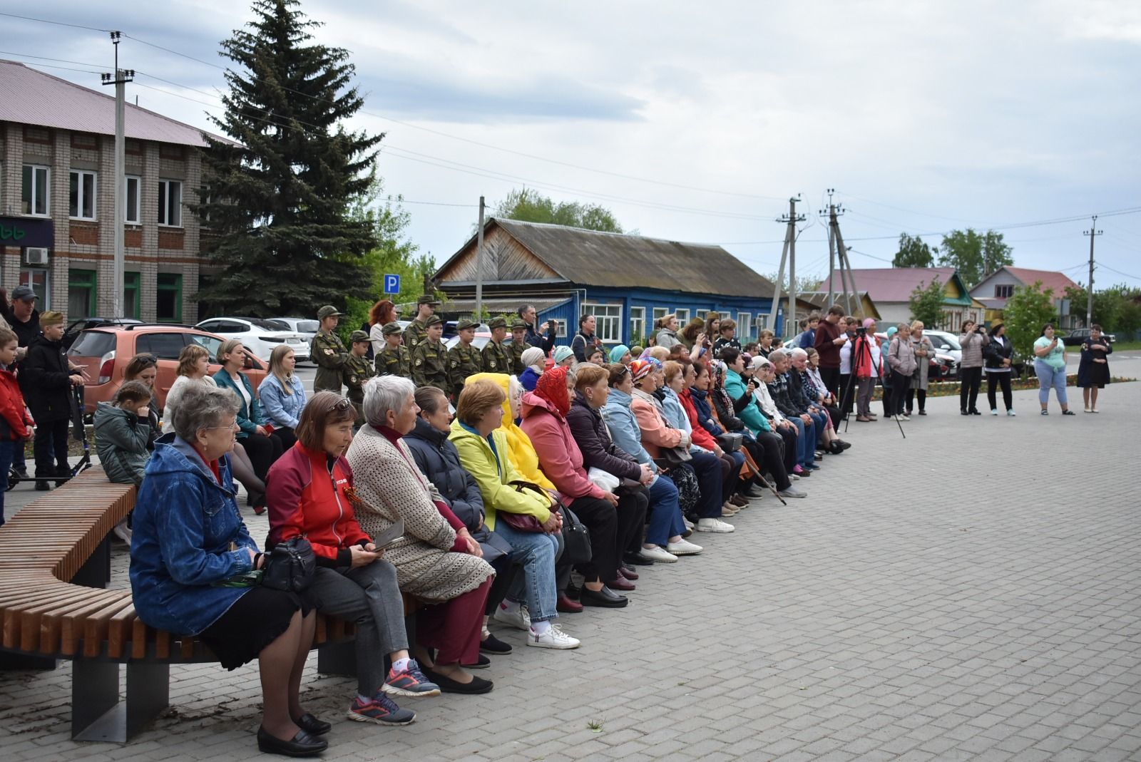 Военно-патриотический марафон «Военная книга на улицах»