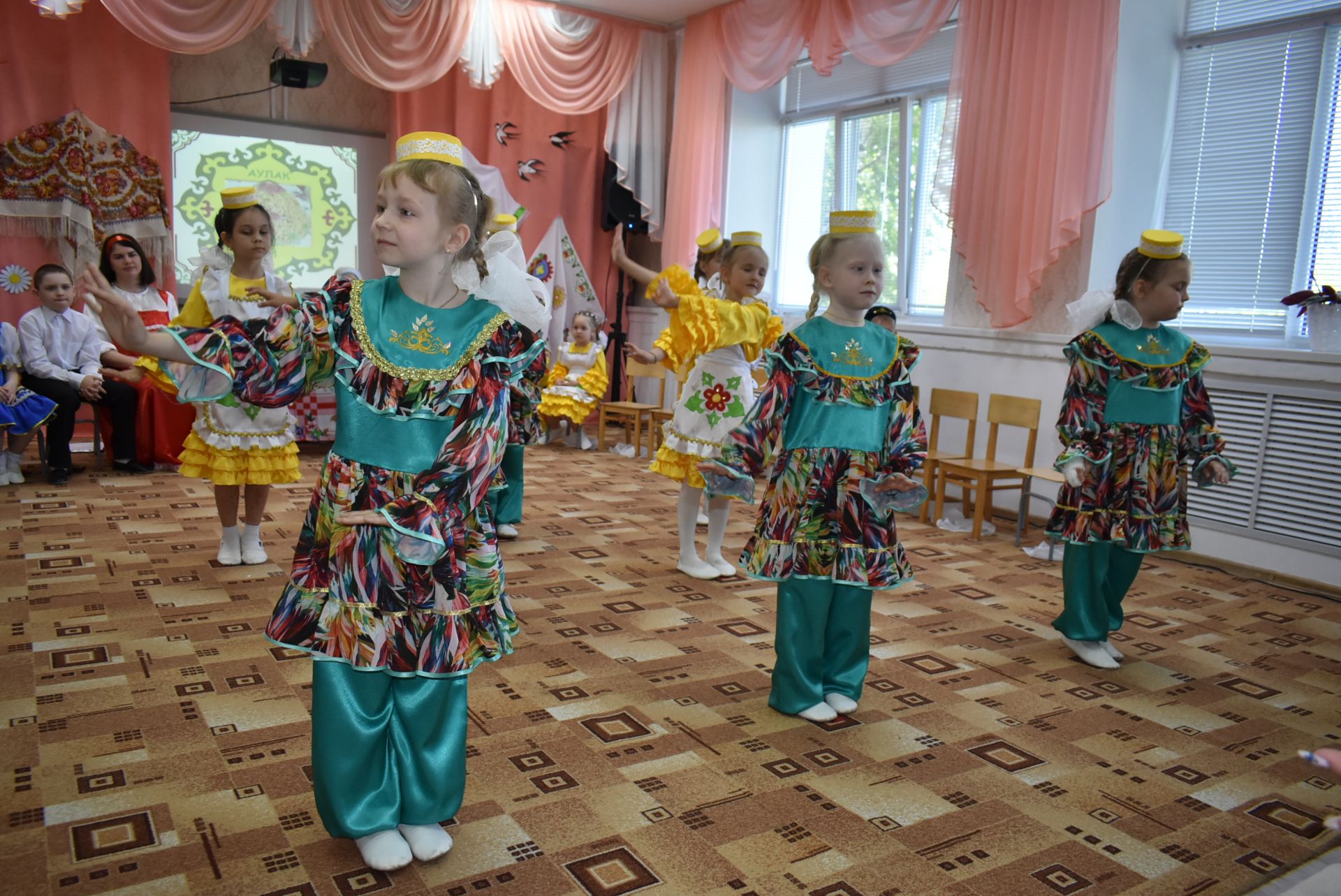 В детском саду «Колосок» прошли «Посиделки с Чак-чаком»