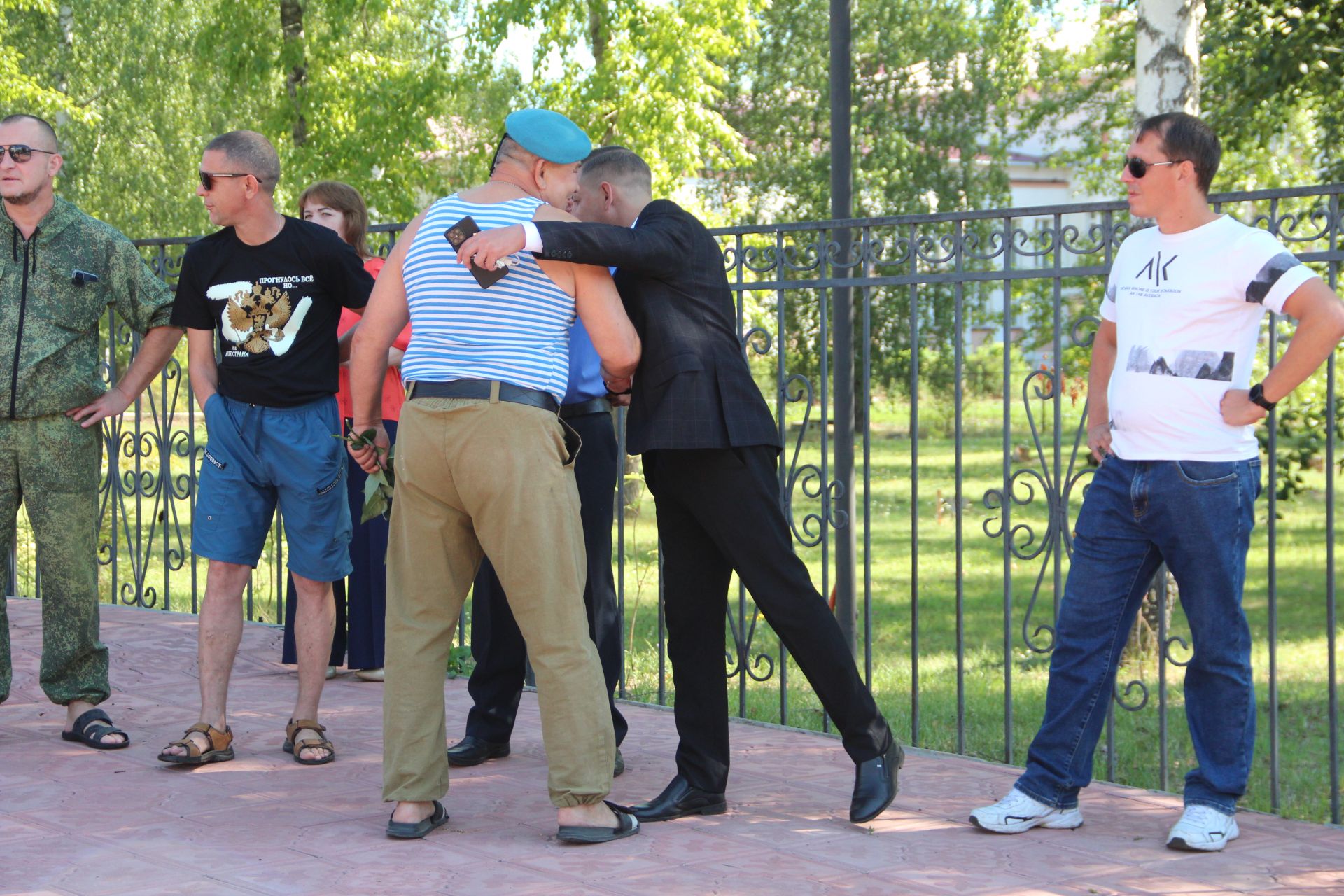 В Болгаре прошёл митинг ко Дню ВДВ