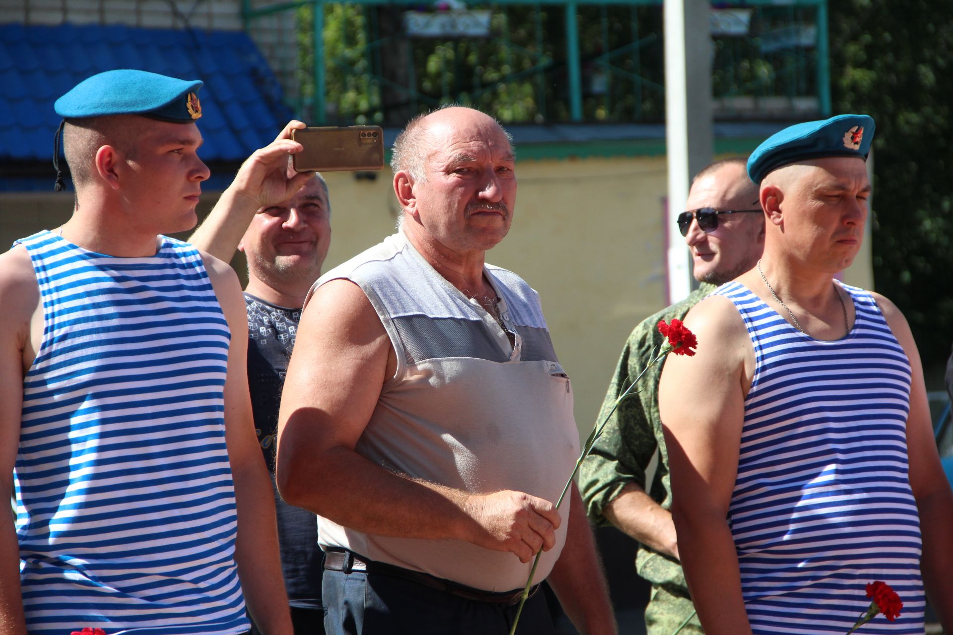 В Болгаре прошёл митинг ко Дню ВДВ