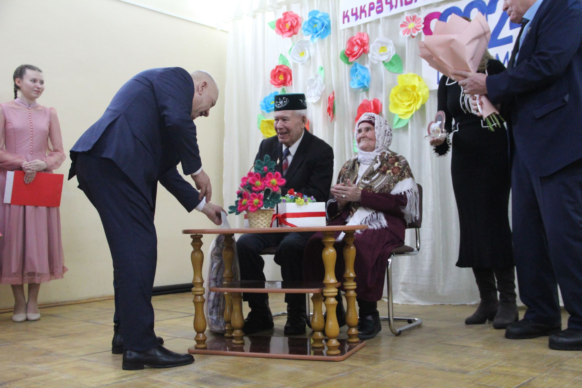 Почётный житель села Иске Рязап Гаммар Файзиевич Файзиев отметил сразу два юбилея