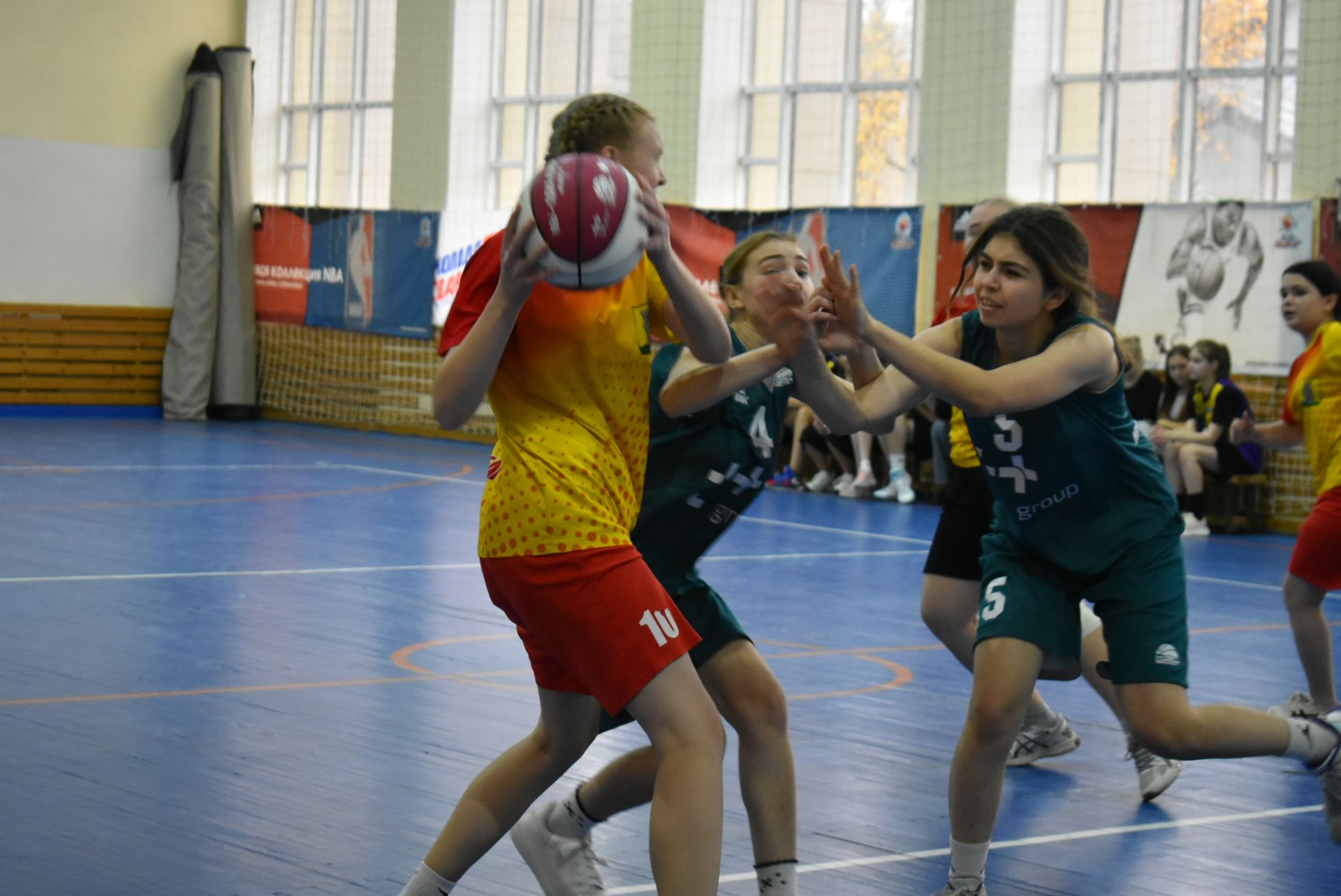 В Болгаре определили сильнейших в муниципальном этапе «КЭС-баскет»