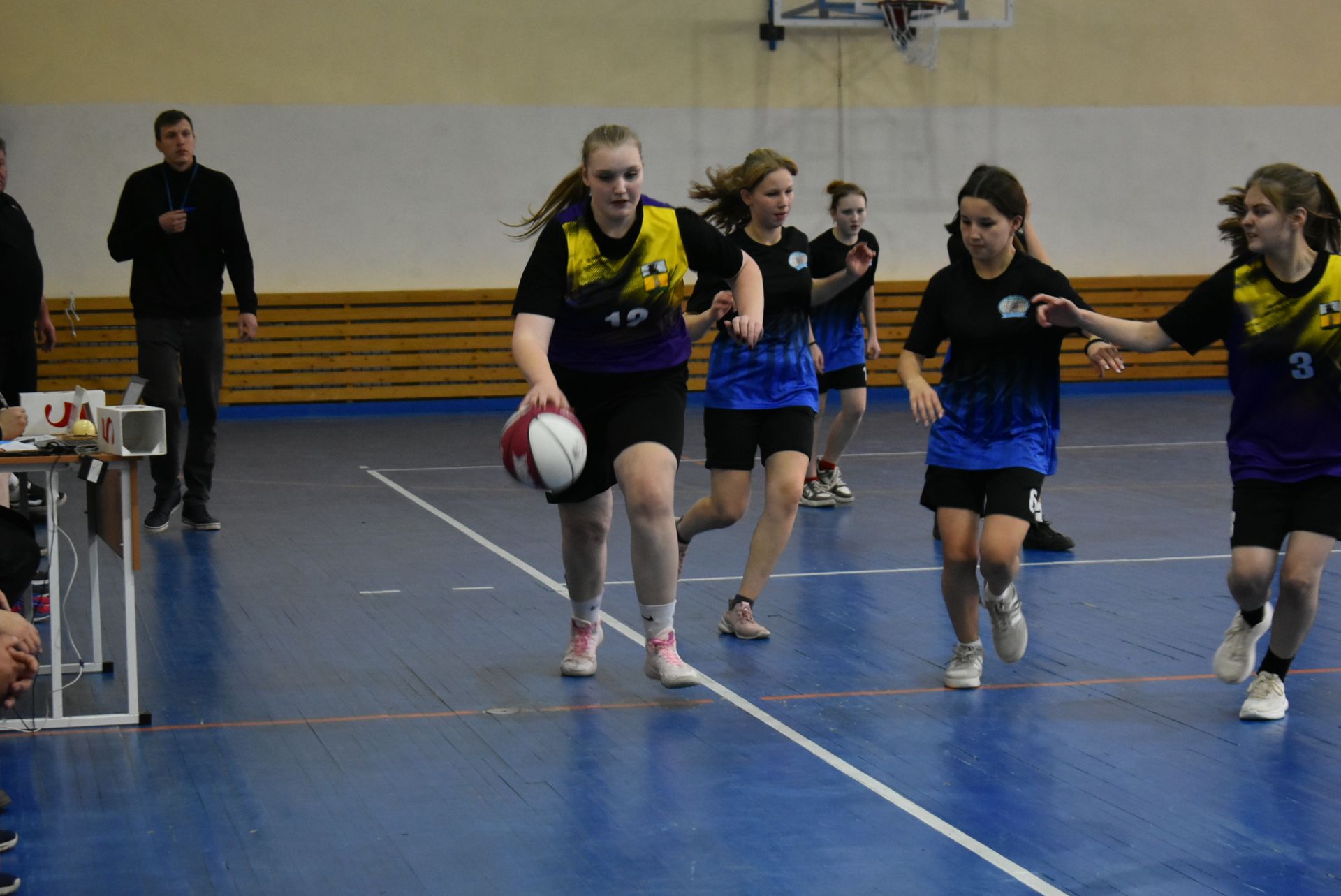 В Болгаре определили сильнейших в муниципальном этапе «КЭС-баскет»